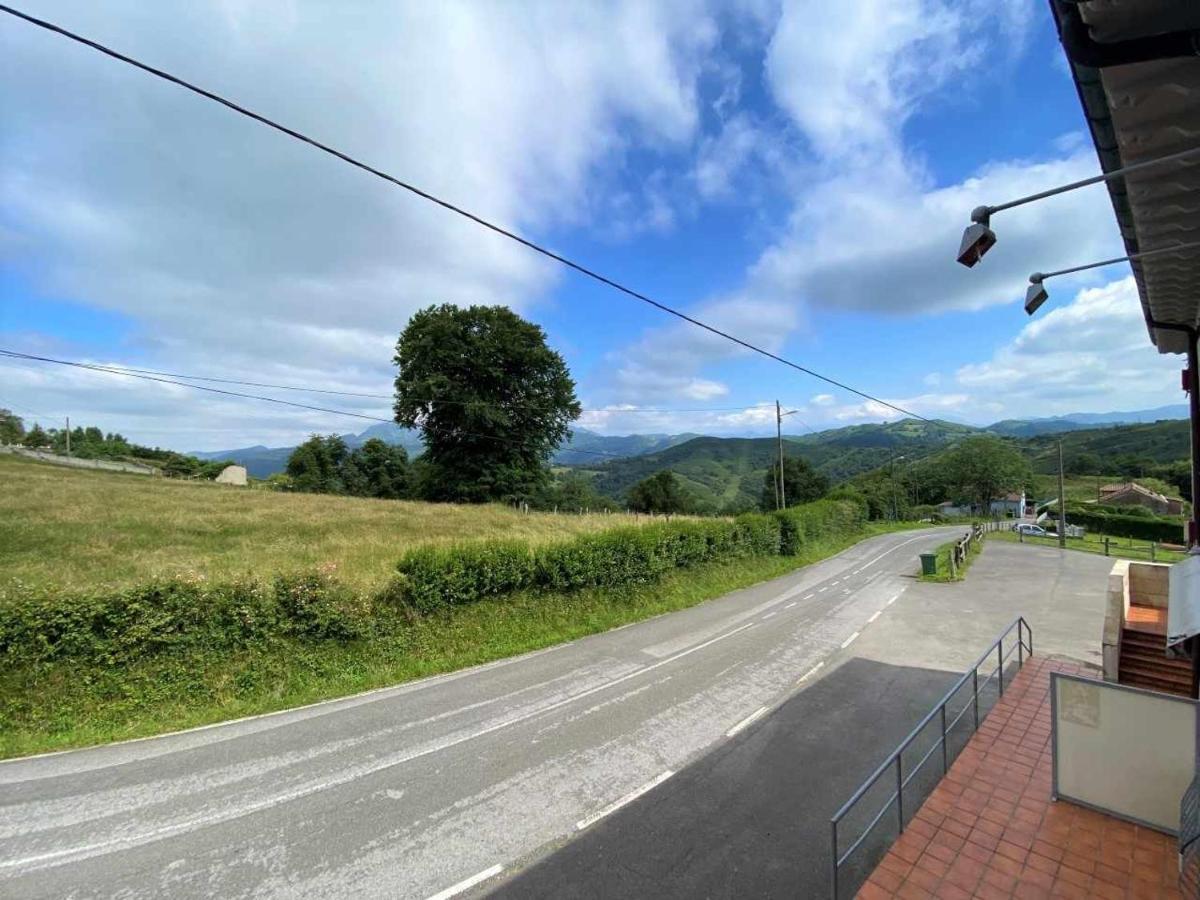 Апартаменти Casa Noval Zona Rural En El Centro De Asturias Bimenes Екстер'єр фото